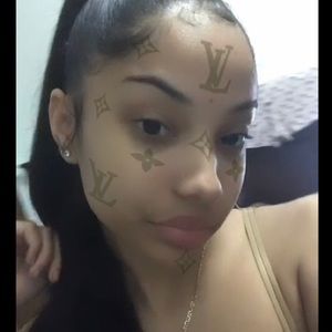 Meet your Posher, Yismarly